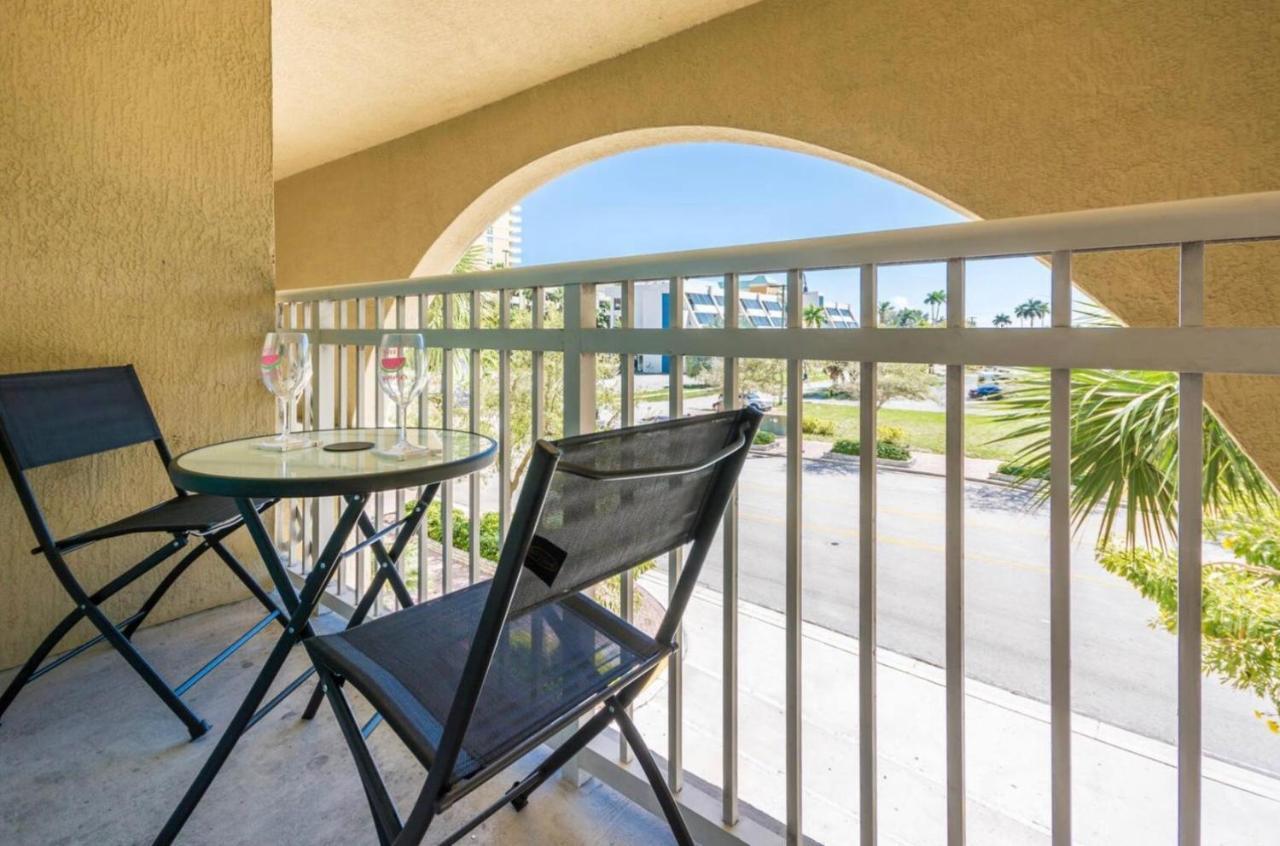 Tropical Coastal Resort Boynton Beach Exterior foto